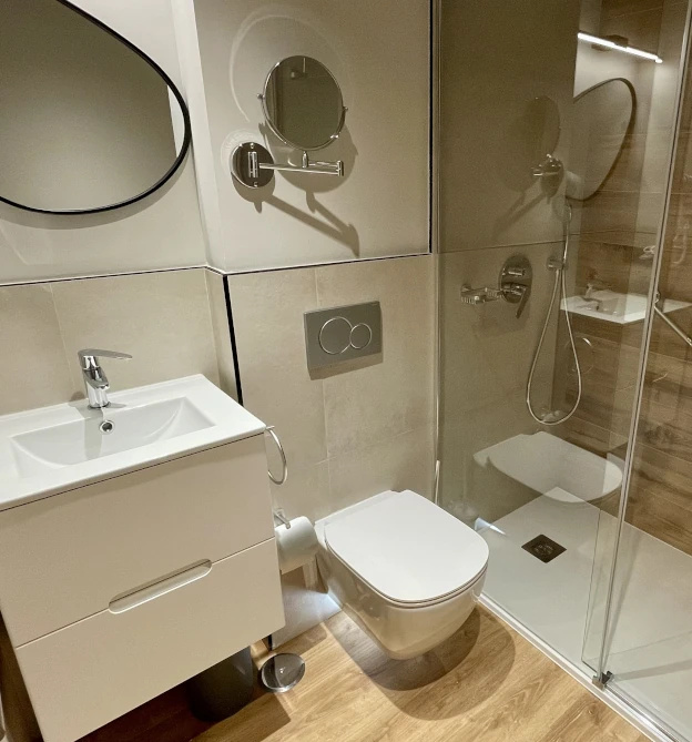 baño apartamento sanxenxo deluxe 2 dormitorios