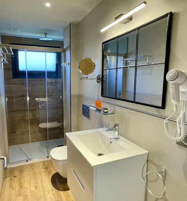 baño apartamento sanxenxo deluxe abuhardillado
