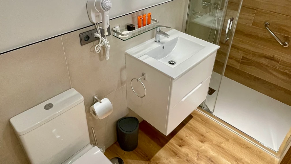 baño sanxenxo deluxe apartamento loft hidromasaje 05