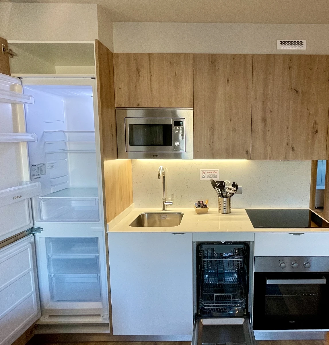 cocina apartamento vacaciones sanxenxo 3 dormitorios sanxenxo deluxe