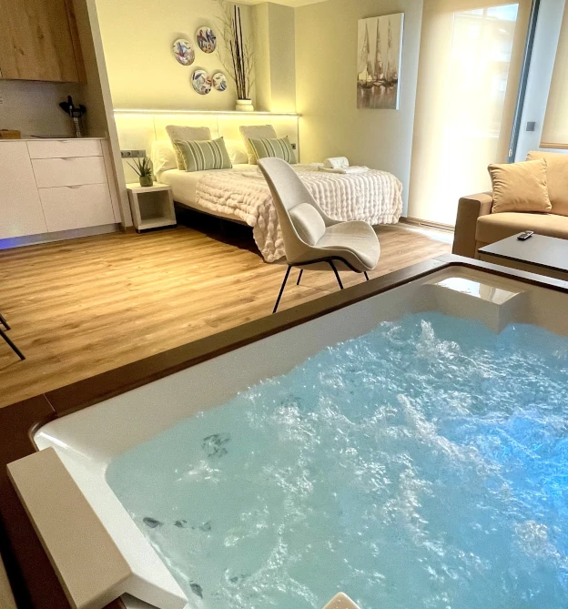 jacuzzi apartamento loft hidromasaje sanxenxo deluxe