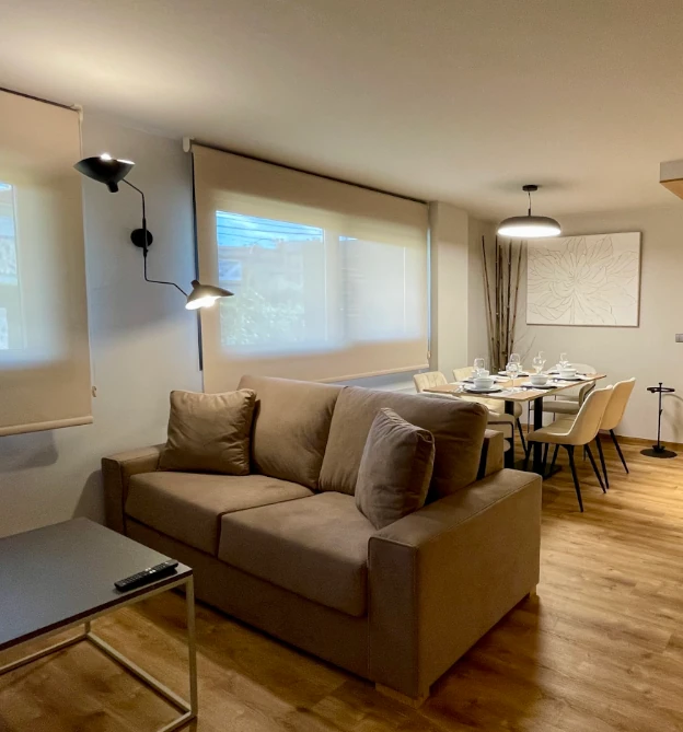 salon comedor apartamento vacaciones sanxenxo 2 dormitorios